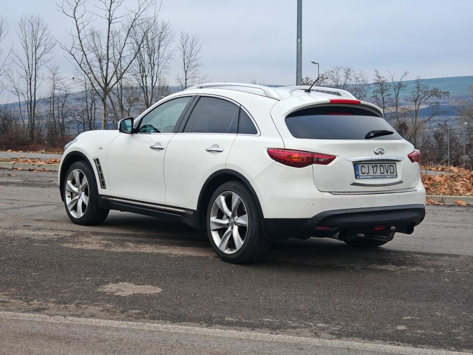 Infiniti FX30dS 2010 BOSE SUV SPORT 4X4 AWD
