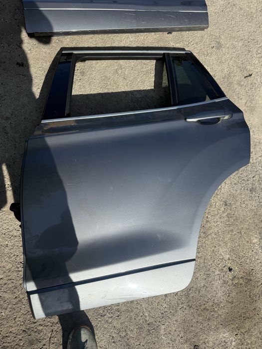 Врати bmw x3 f25 бмв х3 ф25 врата лява и дясна врата
