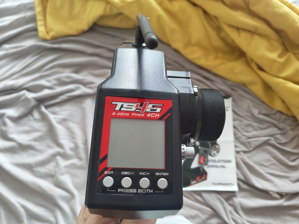 RC апаратура с вграден жироскоп Turnigy TS-4G