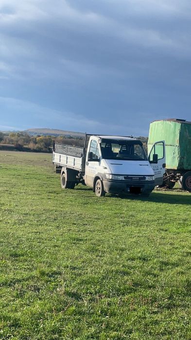 Vand sau schimb iveco daily cu varianta mai scurta!!