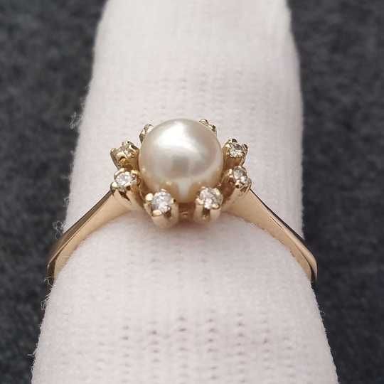inel aur 14k cu perla akoya si diamante naturale