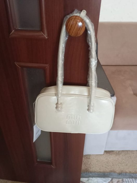 Продам Две сумки новые