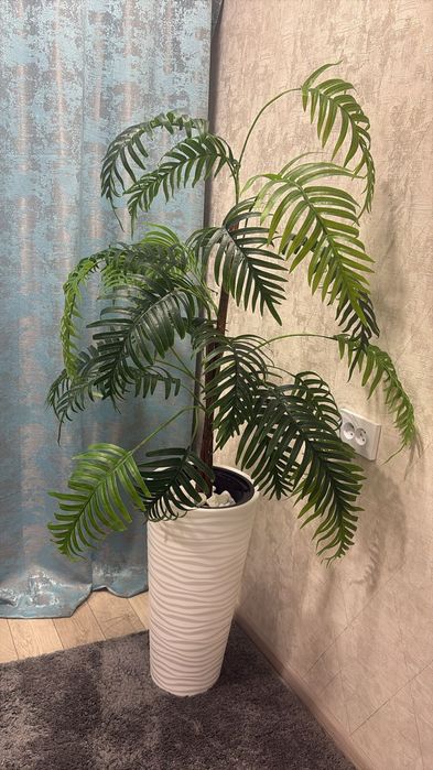 Пальма искусственная, декоративное дерево, кашпо белое, стильный декор