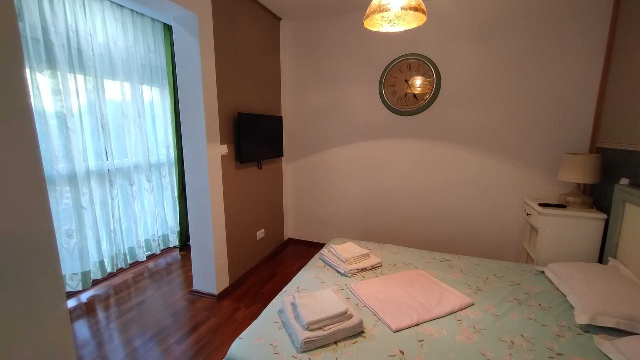 De vanzare 2 camere la 350m de Mare, gradina privata, Sofia-Saturn