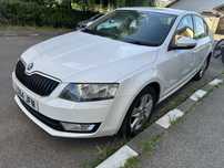 Skoda Octavia 3  2015  1,6tdi vopsea originală Volan dreapta