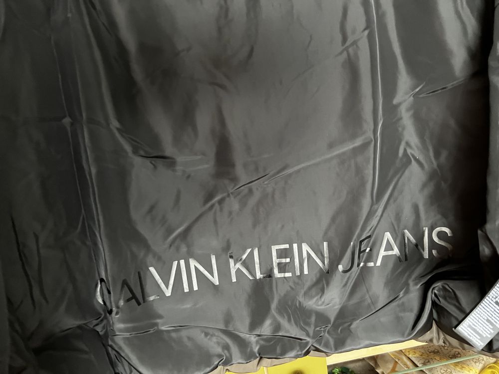 Geaca Calvin Klein XS Nou