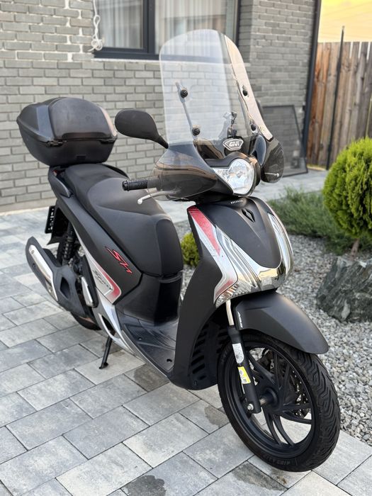 Honda Sh 125 i ABS categoria B