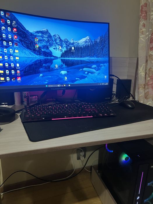 Игровой компьютер в полной комплектации