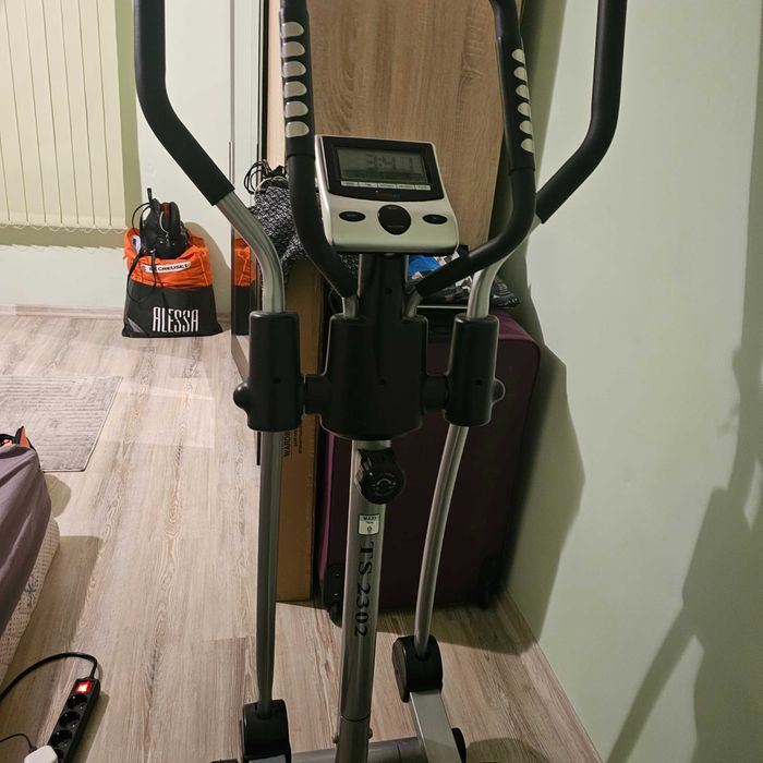 Елиптичен тренажор