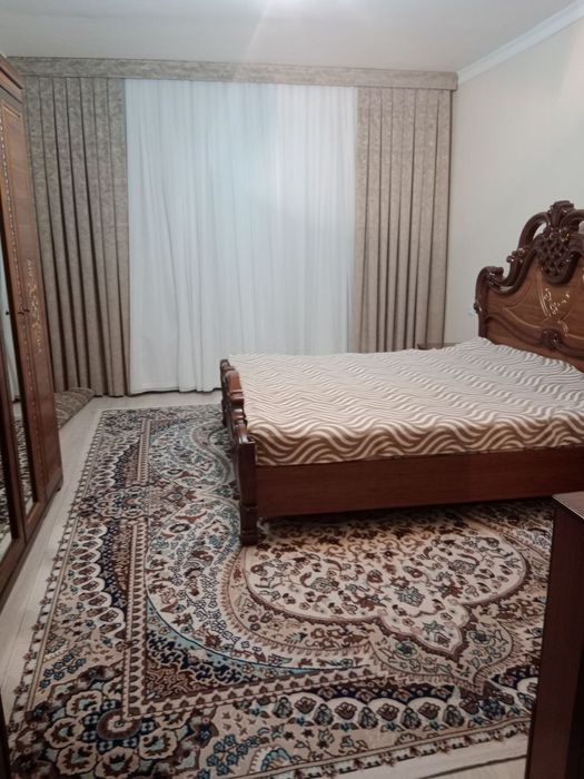 Chirchiq shahrida 2 etajli hovli ijaraga berladi
