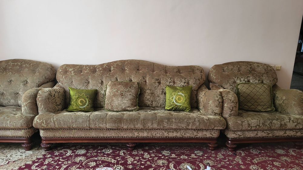 Гостиная мебель.