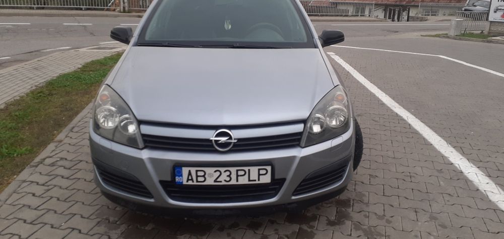Opel Astra H 1.7