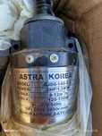Насос глубинный  новый ASTRA KOREA. Выброс воды до 150 метров.