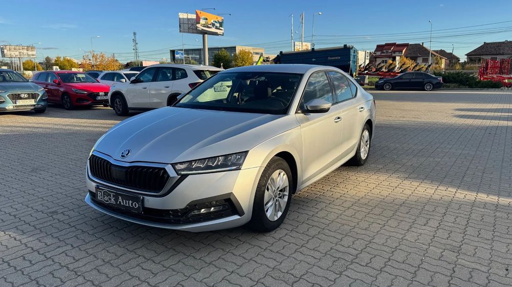 Skoda Octavia Benzina . 1.5tsi . 150cp . TVA . 2020