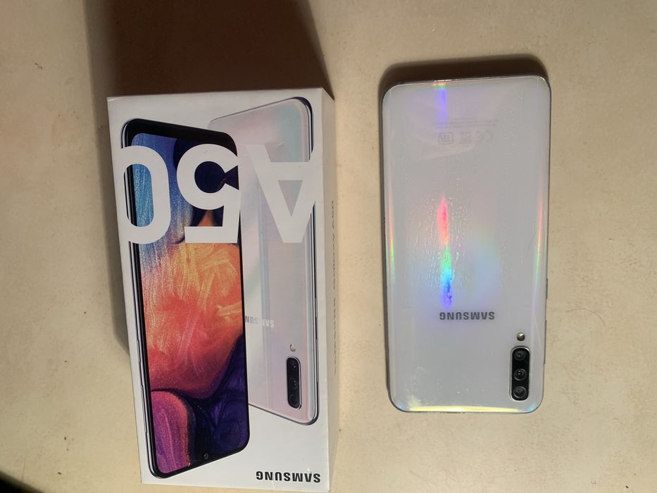 Продам или обмен самсунг а50