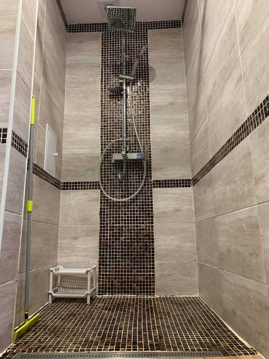 Дава се под наем Тристаен апартамент в Бургас, Възраждане - 90 кв.м за 204 € - Снимка #2