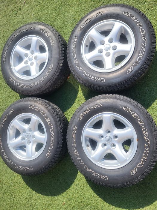 15 5x114.3 Jeep лети джанти 5х114.3