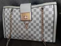 Geanta de mana Louis Vuitton   i RARA LV
