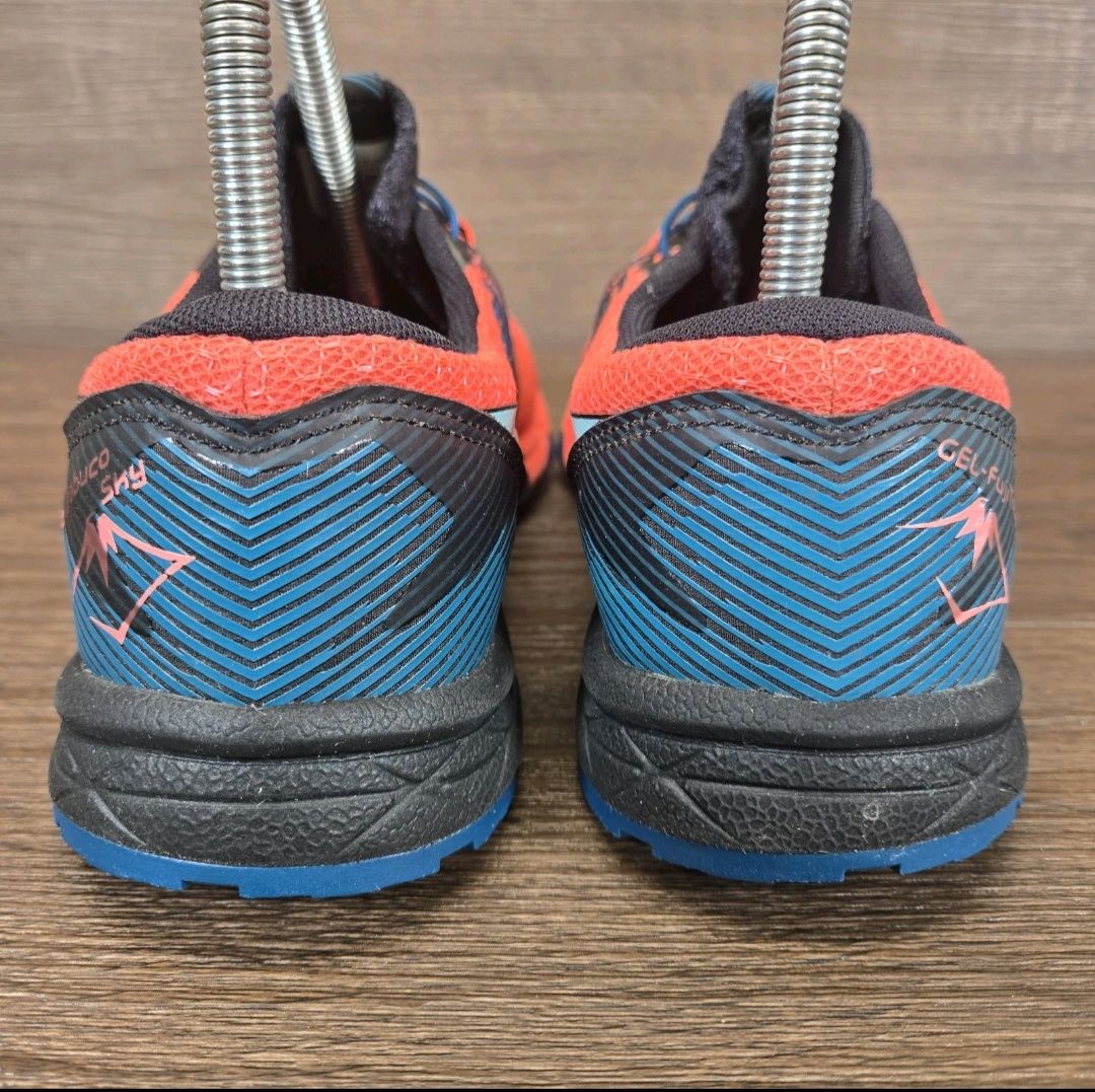 Asics Fuji trabuco trail