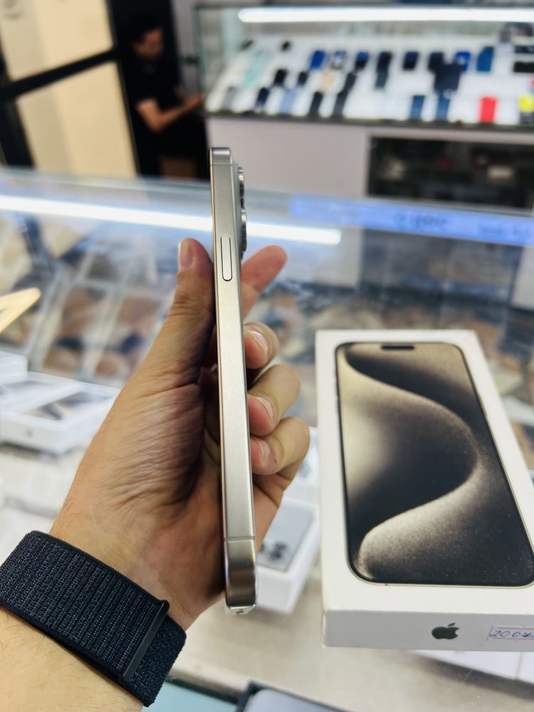 iPhone 15 Pro Max 256 gb 98%