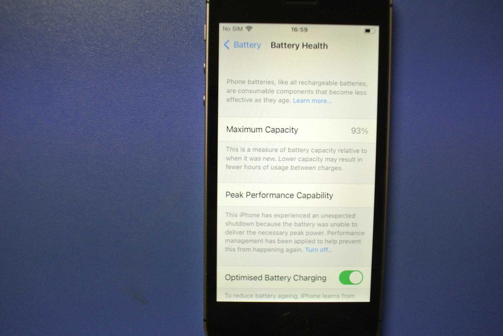 Iphone SE 32GB. 90 лв.