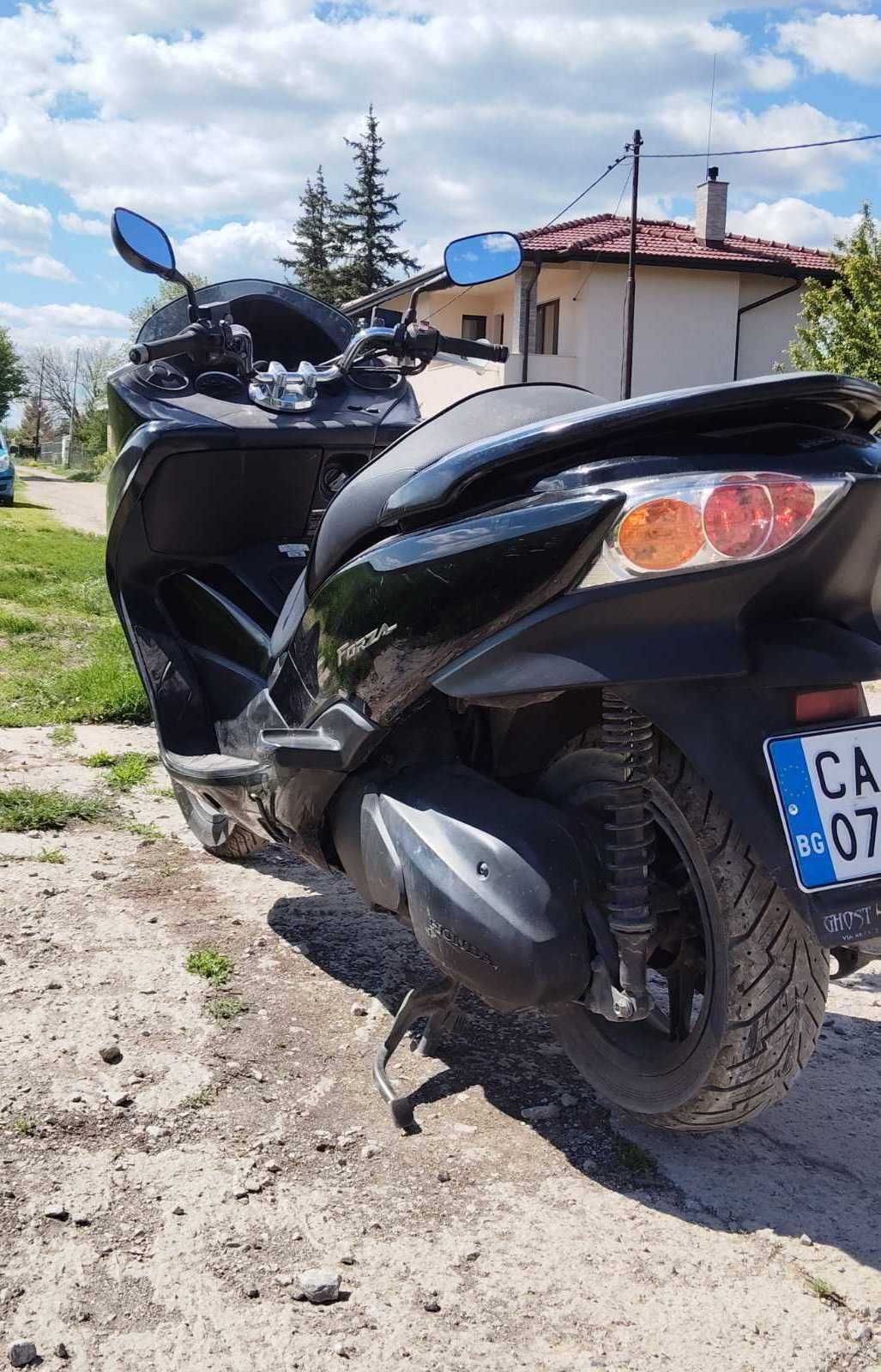 Скутер Honda Forza 2009г.