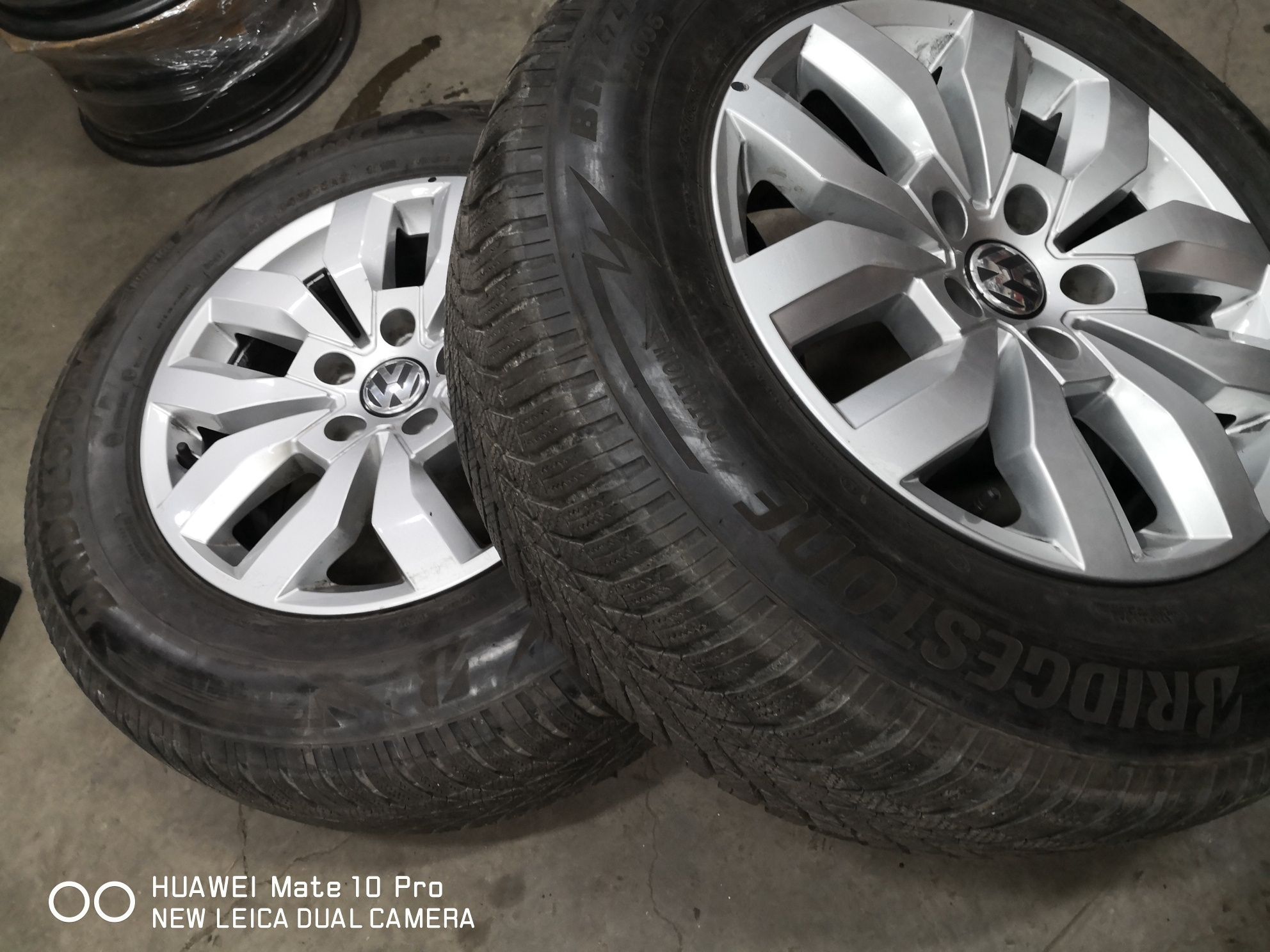 245 65 17 цола гуми Bridgestone dot 22