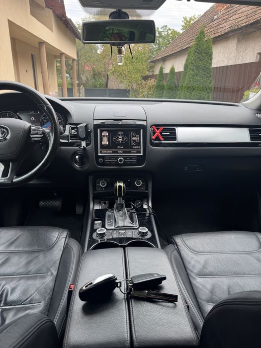 VW Touareg 2014