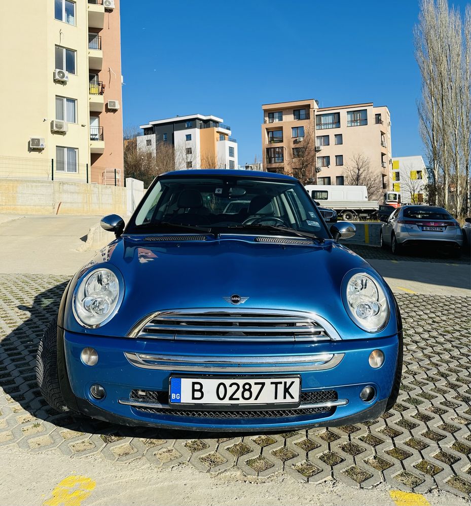 MINI COOPER 1.6 Кожа Автоматик Навигация Подгрев Всички Екстри