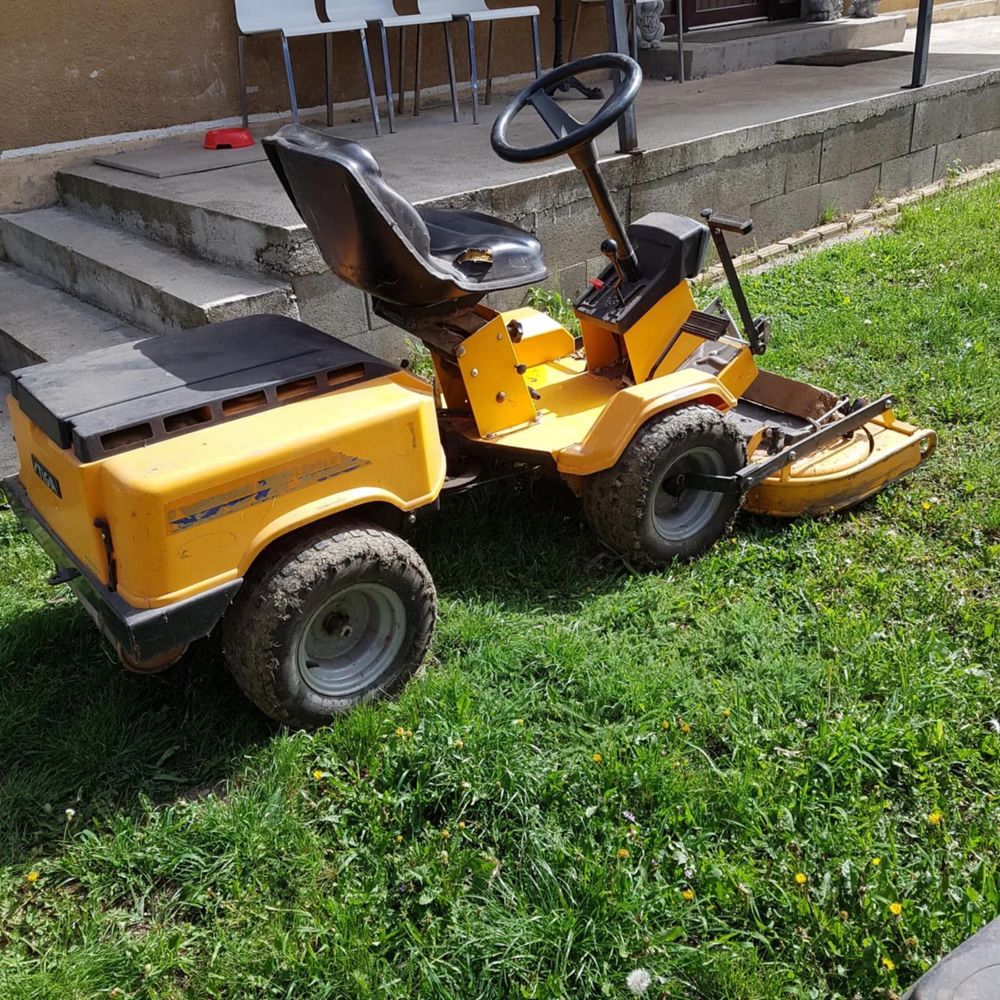 Tractoras tuns gazon Stiga Park Pro, in stare buna de functionare