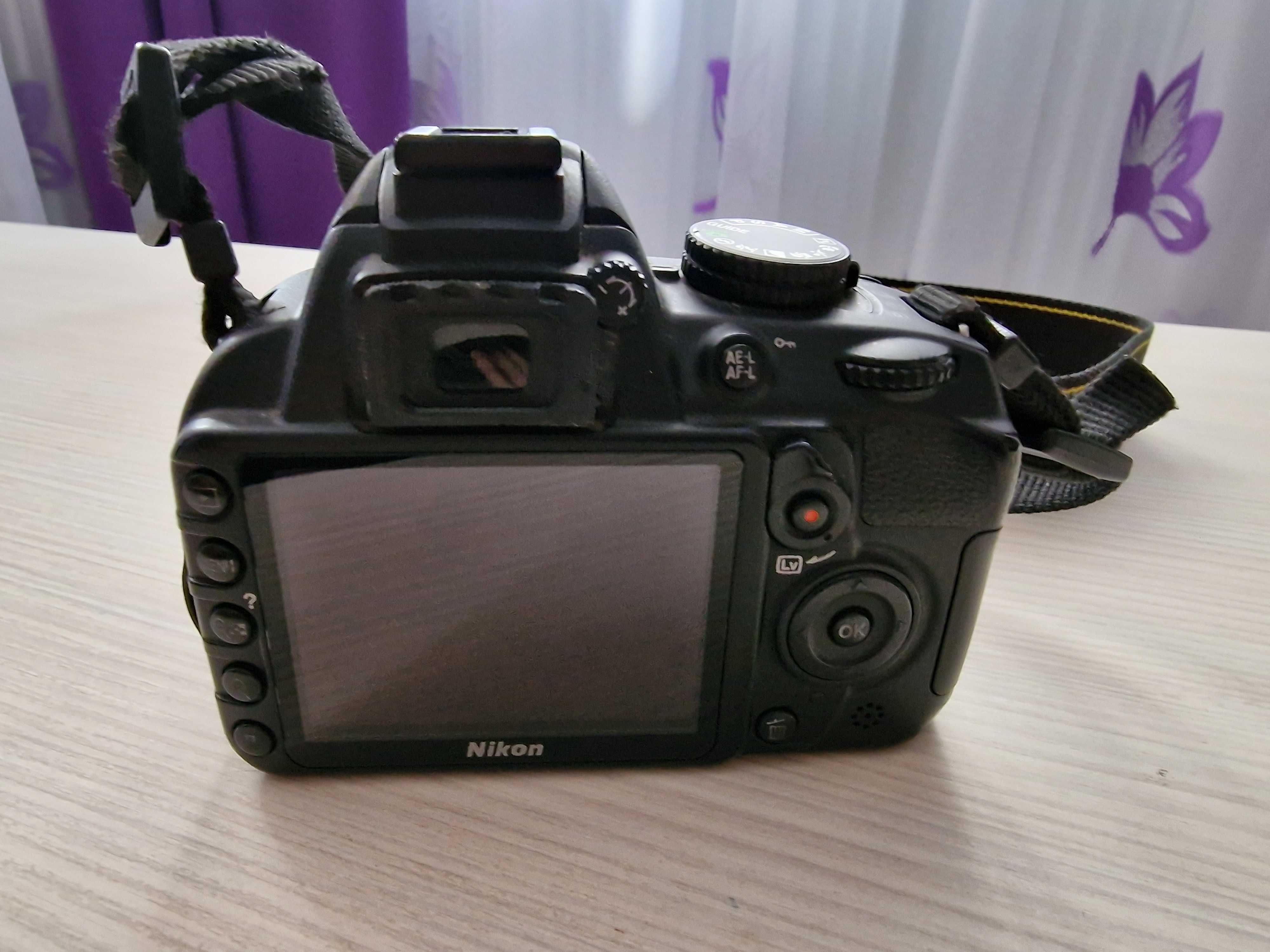 Camera foto DSLR Nikon D3100
