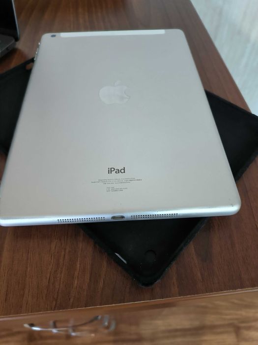 iPad Air  silver 64 GB wifi