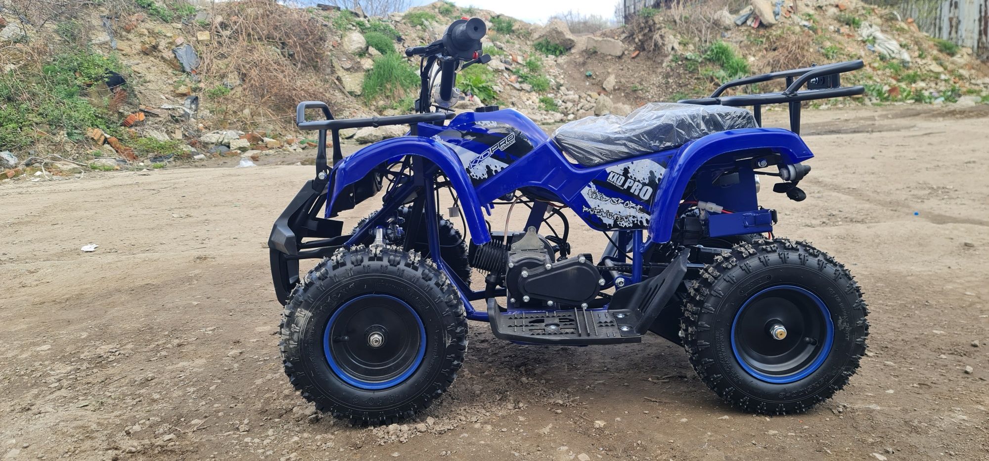 Mini Atv Quad KXD PRO Germany de 49cc pornire la buton NOU