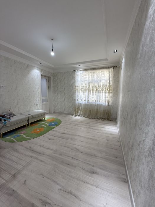 Срочно продается 2,5-сотик 5-х комн участка в Сергели Ханабад