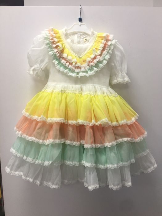 Детски рокли  два броя