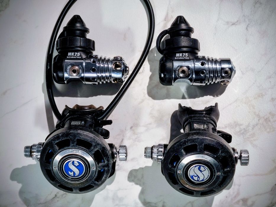 Regulator detentor scufundari scuba scubapro mk25 g250v