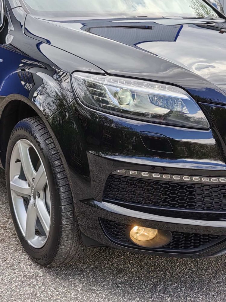 Продавам AUDI Q7 3.0 333k.s 2014 година s-line