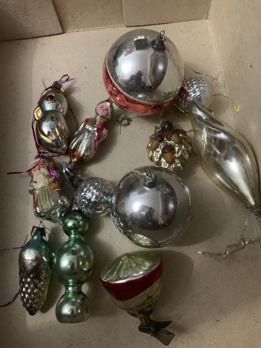 Советские елочные игрушки с елкой