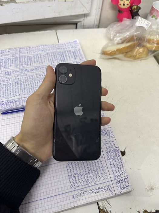 Iphone 11 128гб 77%  айфон