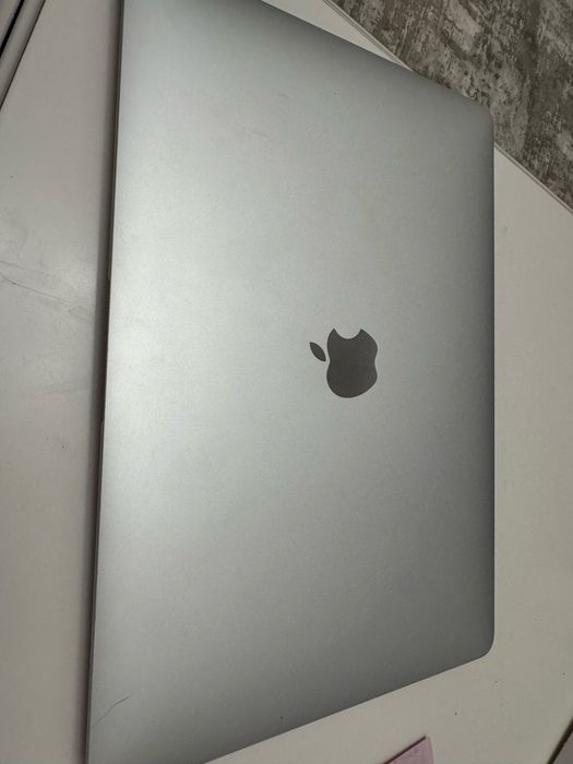 MacBook Air  M1 defect