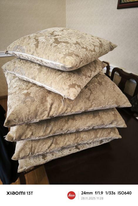 Мягкая мебель в гостинную