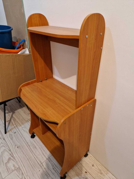 компьютерный стол продается