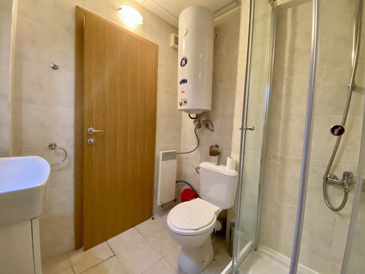 Продава се Двустаен апартамент в Разлог - 68 кв.м за 778 €/кв.м - Снимка #11