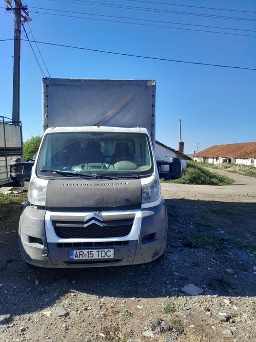 Vand sau shimb cu oi