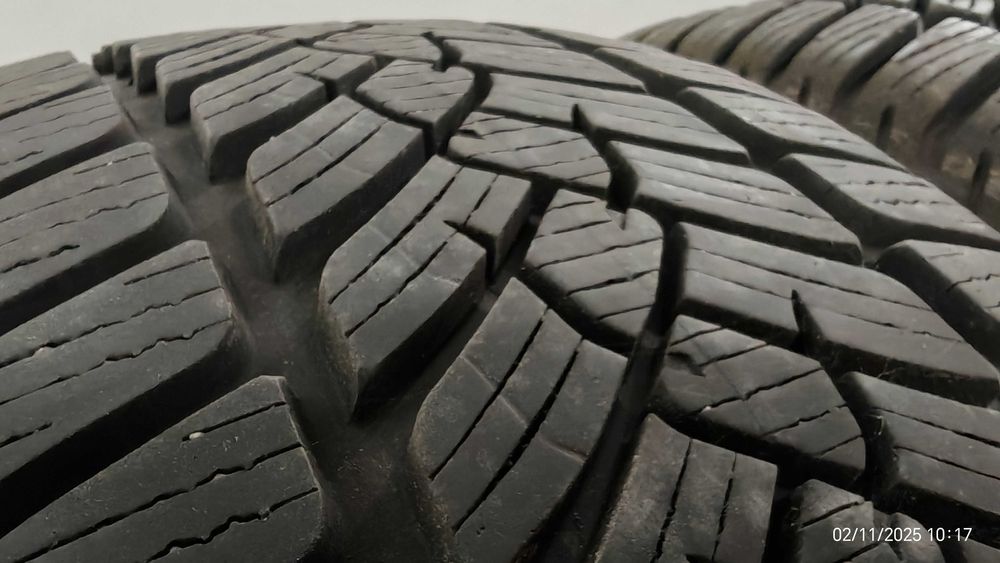 215/55R17 - Комплект 4 изцяло еднакви зимни гуми Fulda, като нови!