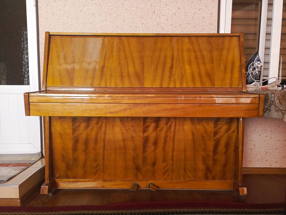 Пианино "Украина"