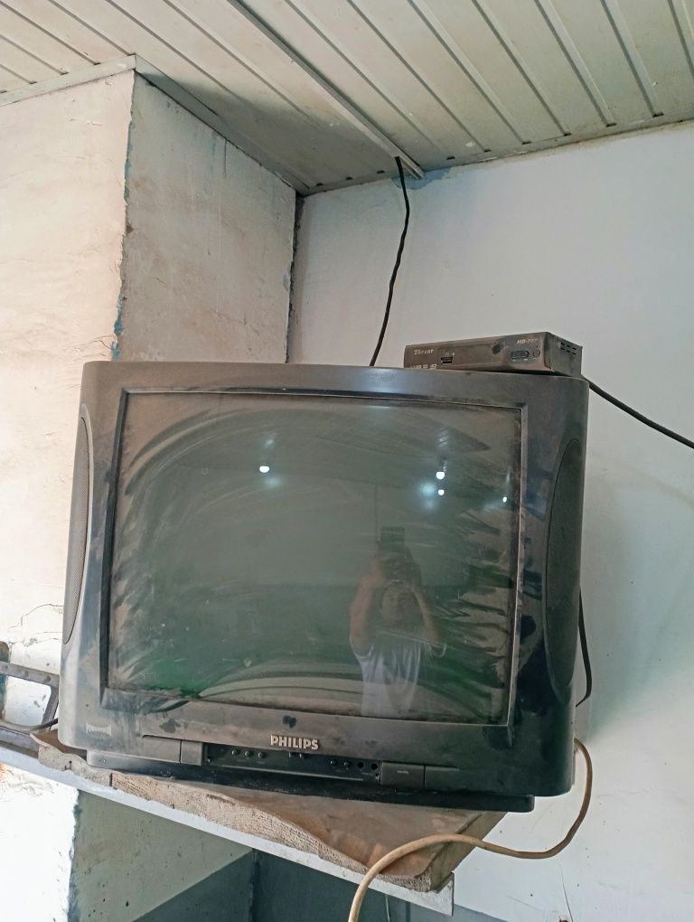 Телевизор + тюнер