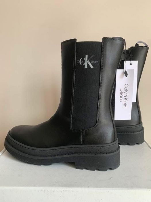 Боти Calvin Klein
