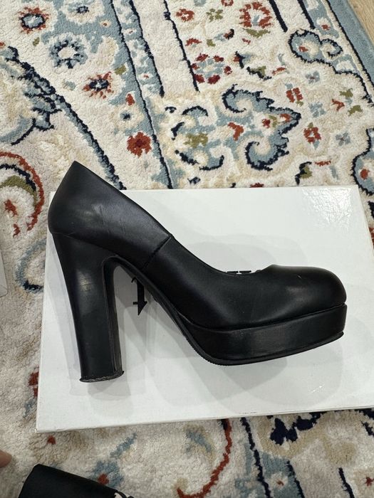 Отдам даром 35 размера