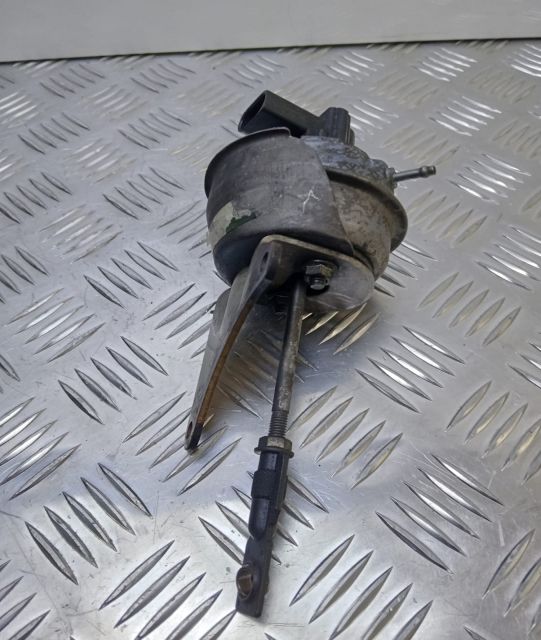 Actuator modul control Turbo 75530329 Volkswagen VW Golf a 6-a genera